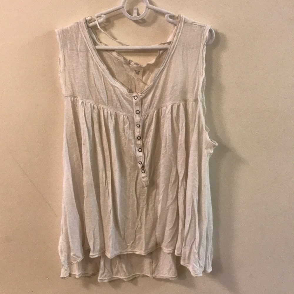 Loose white tank top